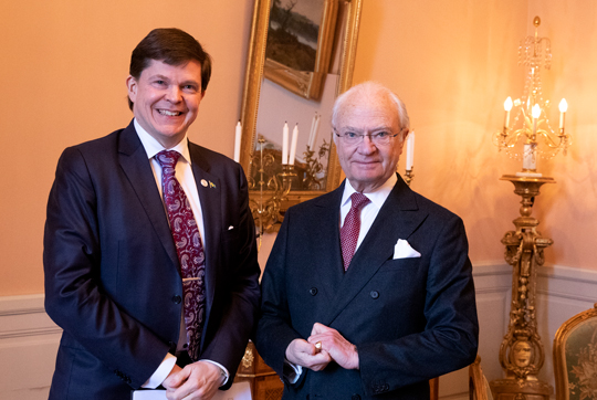 Kungen tillsammans med talmannen Andreas Norlén vid dagens företräde. 