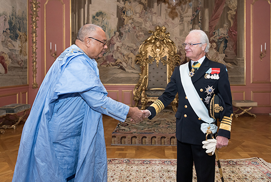 Kungen tar emot ambassadör Francis Rene Blain, Gambias nyutnämnde sändebud till Sverige. Ambassadören är sidoackrediterad från London. 