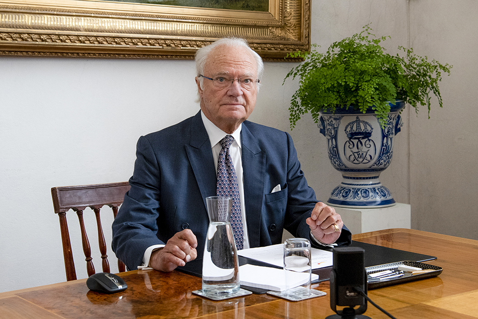 Kungen vid det digitala mötet med representanter från svenskt näringsliv.