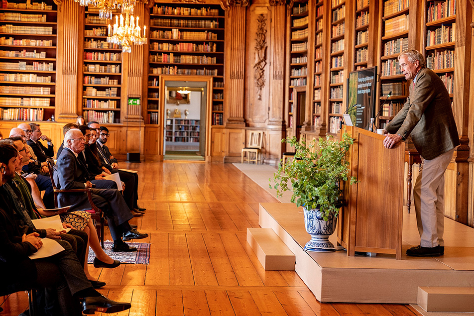 Årets gästprofessor Keith Paustian höll en kort föreläsning i Bernadottebiblioteket.
