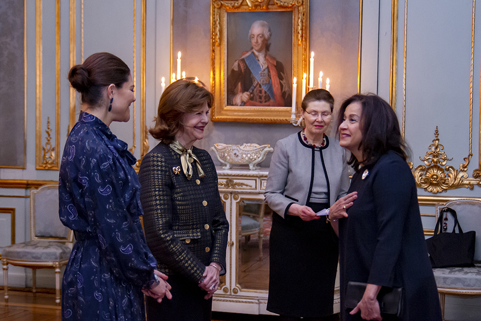 Ambassador of the Dominican Republic Lourdes Victoria-Kruse is welcomed in Princess Sibylla's Apartments.