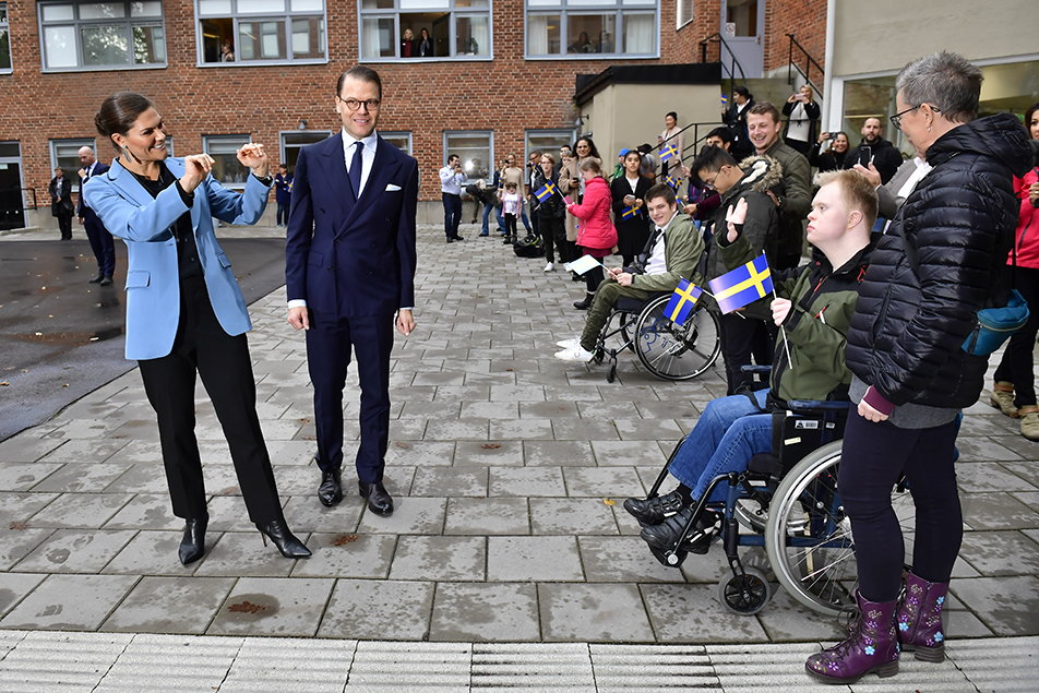 Kronprinsessan och Prins Daniel besökte Rinman gymnasiesärskola i Eskilstuna. 