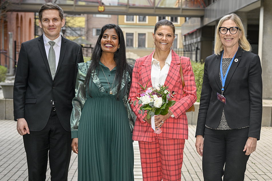 Kronprinsessan tillsammans med Torfi Jóhannesson, avdelningschef, Nordiska ministerrådet, Åsa Sandberg, Moderator/Food Waste Expert och Annica Sohlström, generalsekreterare, Livsmedelsverket.