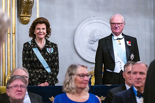 Kungen och Drottningen vid Svenska Akademiens högtidssammankomst. 