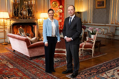 Kronprinsessan och Finlands talman Jussi Halla-aho.
