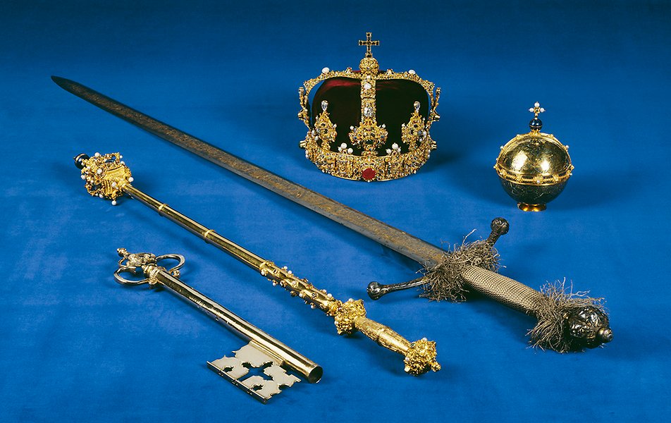 The main regalia (from left): the key, the sceptre, the sword, the crown and the orb. 