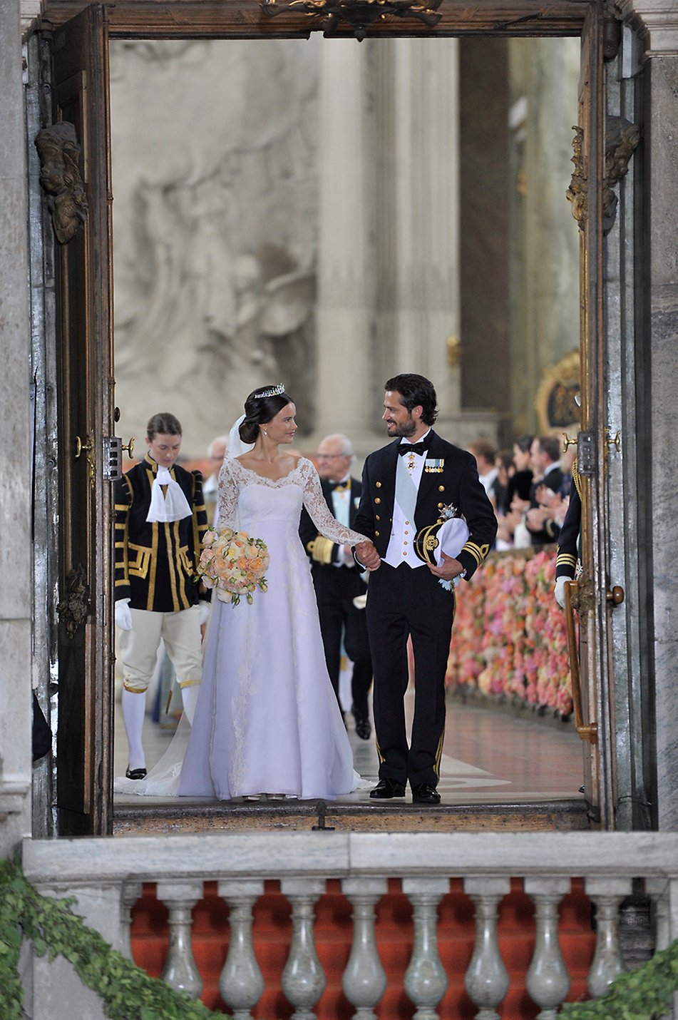The Prince Couple's wedding ceremony in the Royal Chapel. 