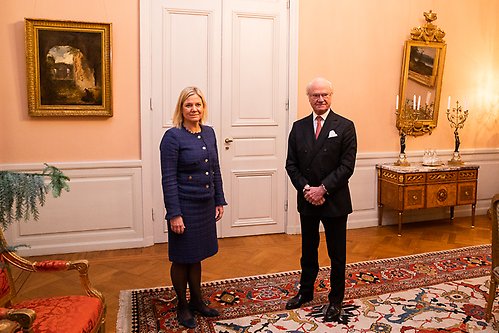 The King and Prime Minister Magdalena Andersson. 