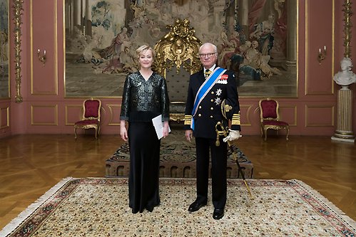 The King with Iceland's ambassador Bryndís Kjartansdóttir. 