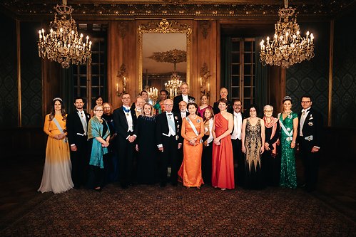 The Royal Family with the 2020 Nobel Laureates in Queen Lovisa Ulrika's Dining Hall at the Royal Palace. 